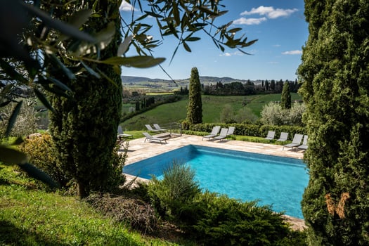 Piscina Agriturismo Mormoraia San Gimignano 03